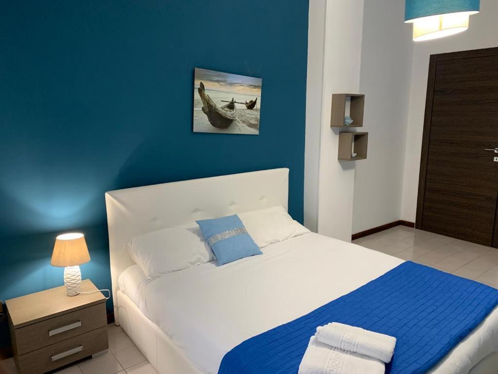 Urbanflat Salento Apartment เลชเช ภายนอก รูปภาพ